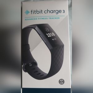 fitbit charge 3 / Advanced Fitness Tracker / Includes small and large wristbands